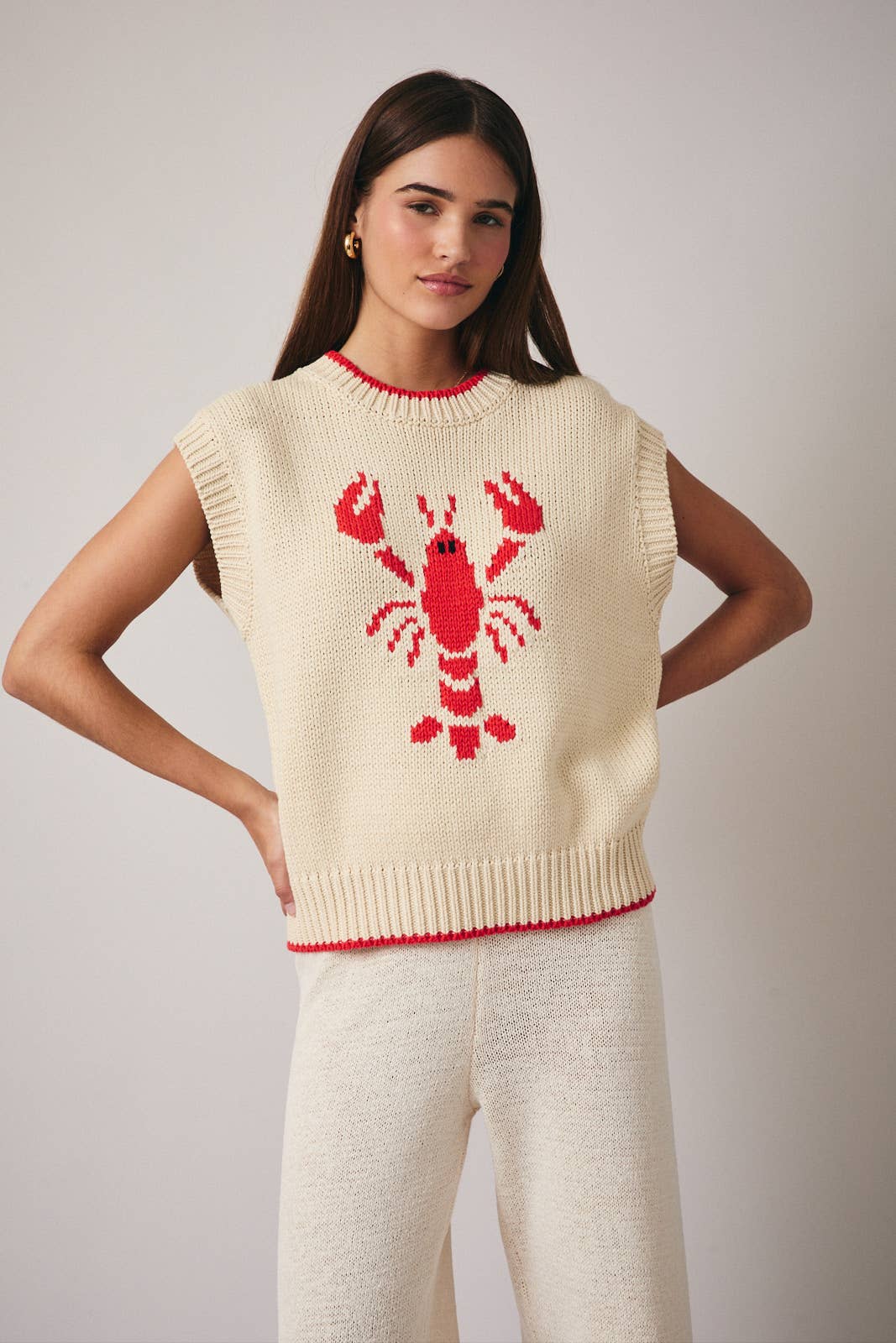 Love Catch Sweater Vest