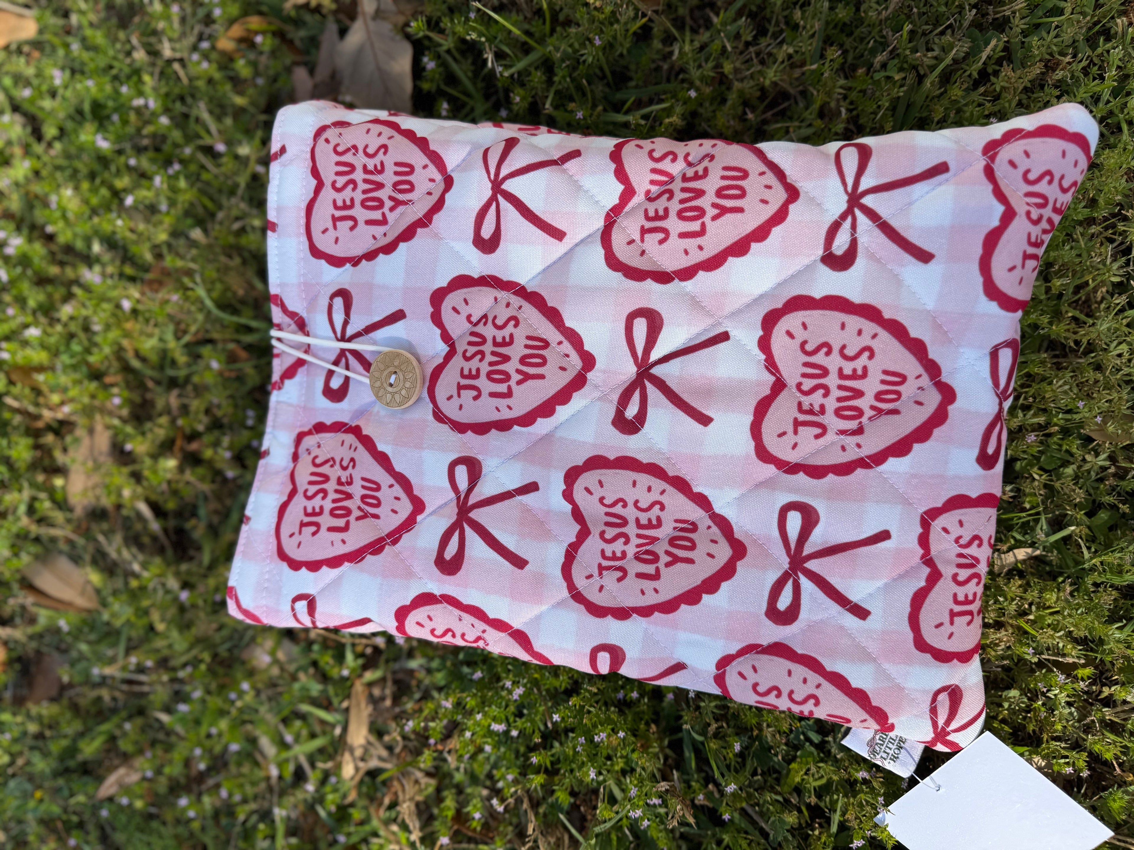 Jesus Loves You Bible Cover